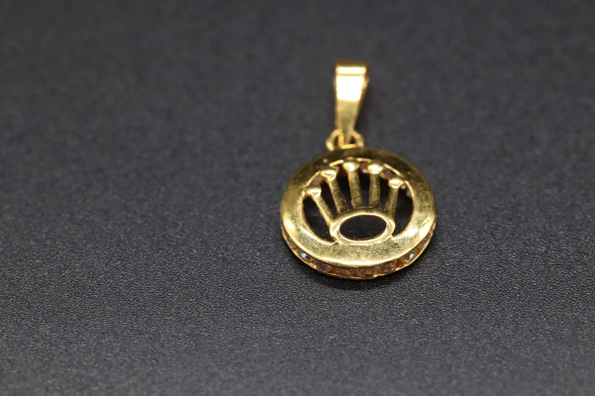 [11133] 22k Pendant