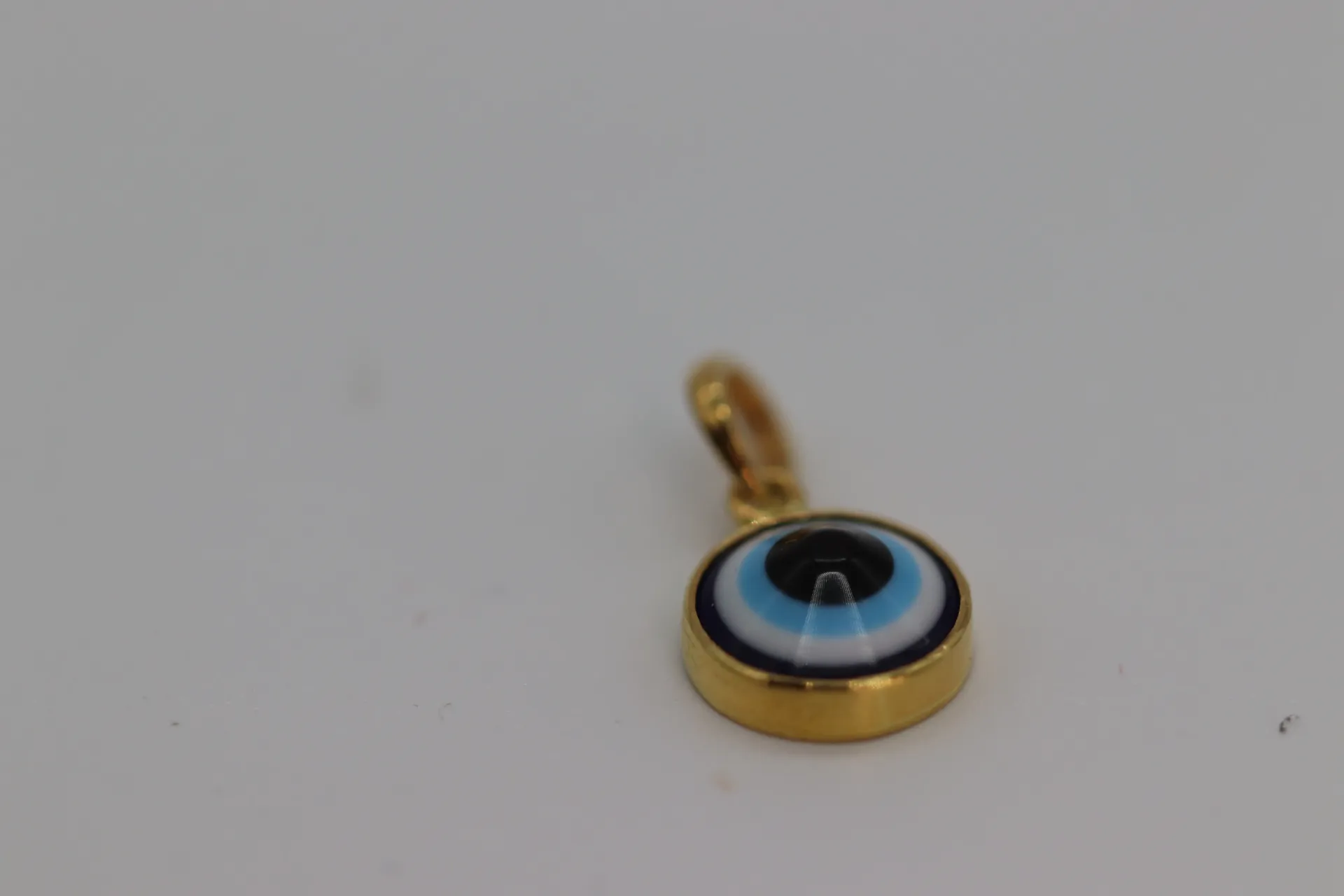 22k Pendant