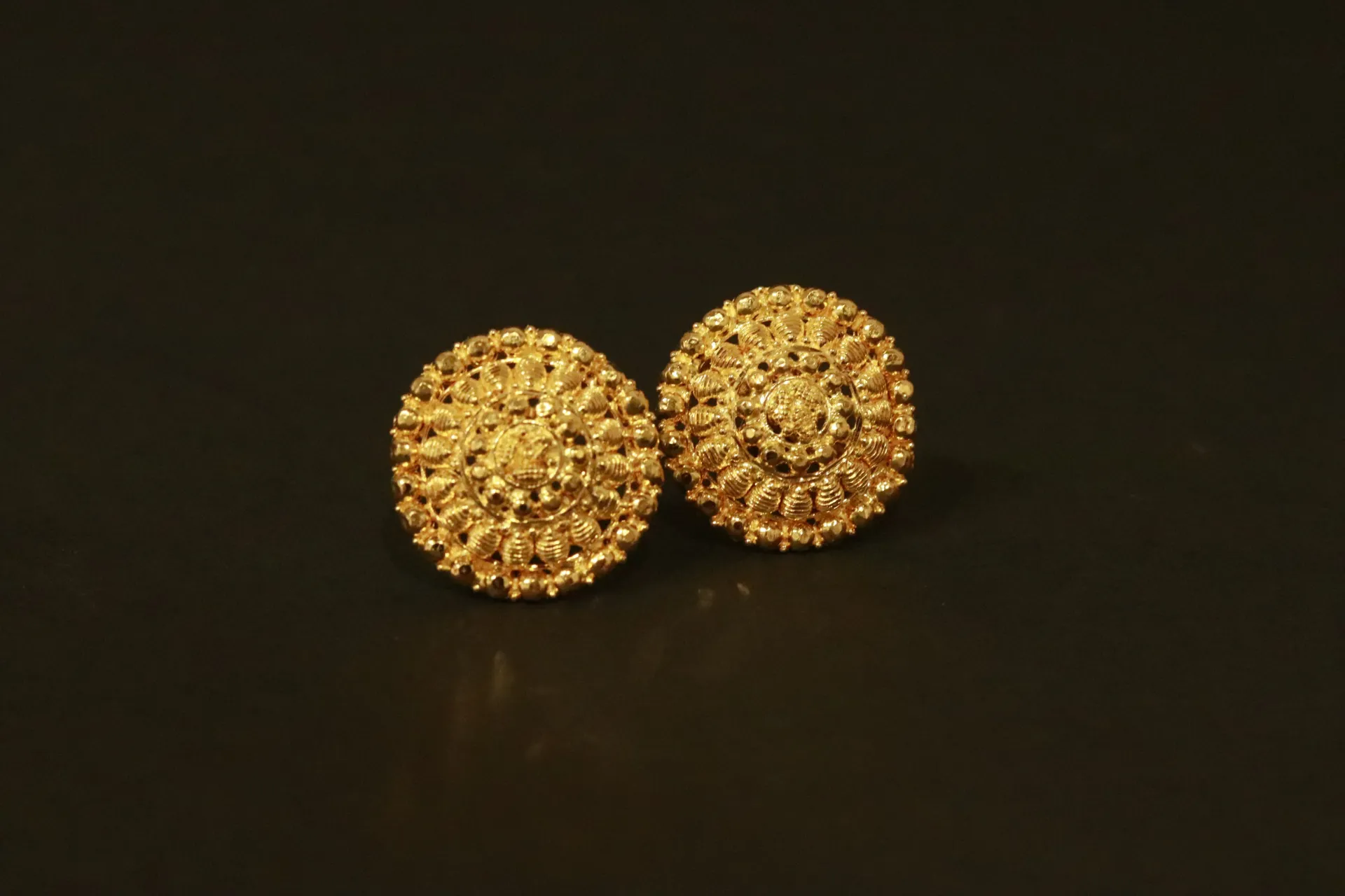 [10191] 24k Stud Earrings