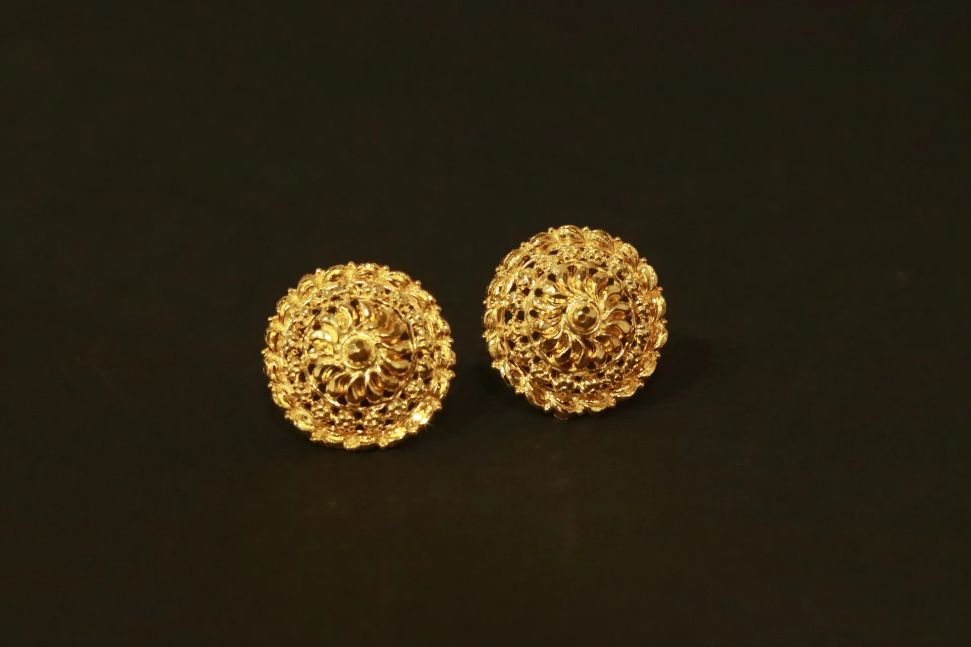 [10192] 24k Stud Earrings