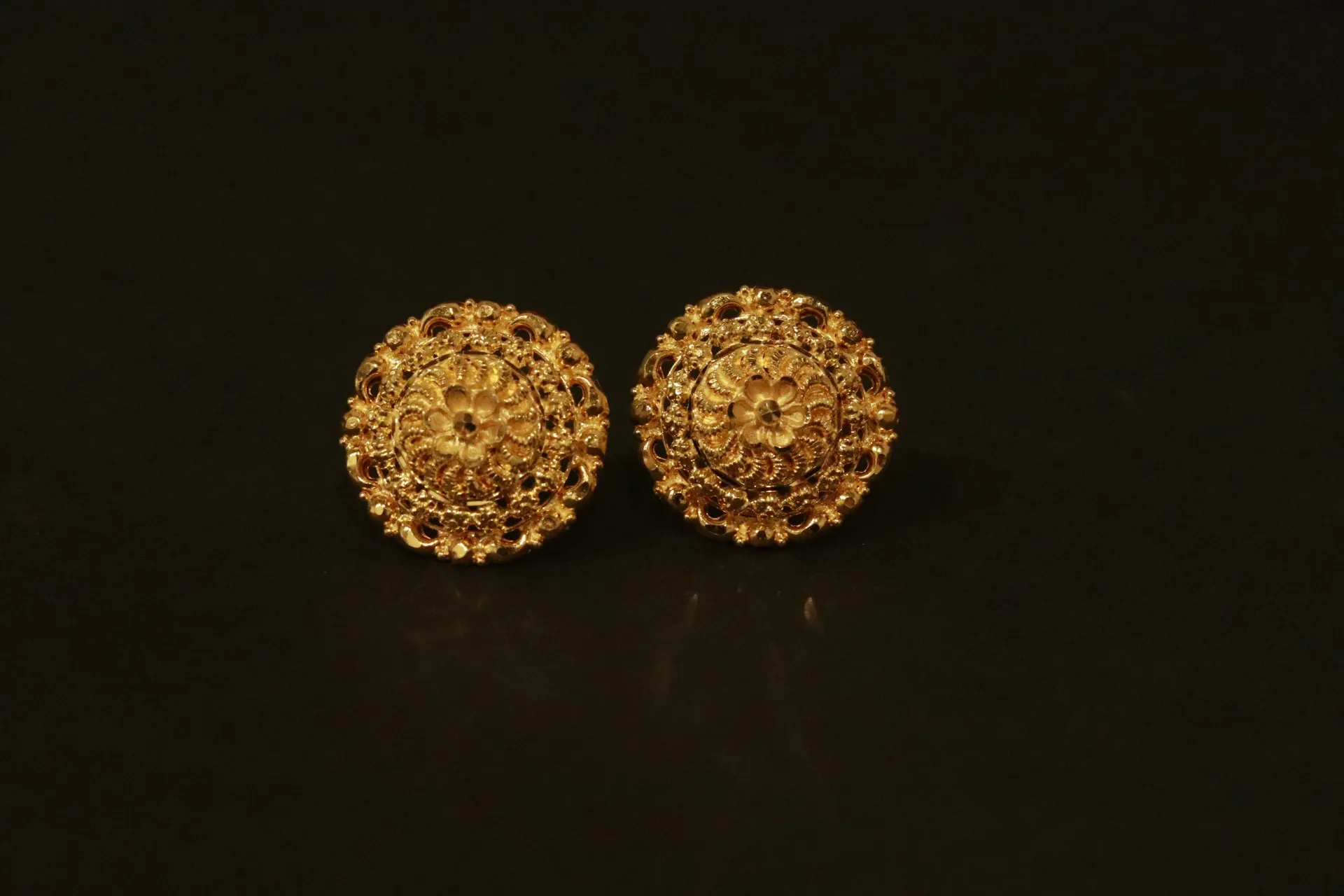[10193] 24k Stud Earrings