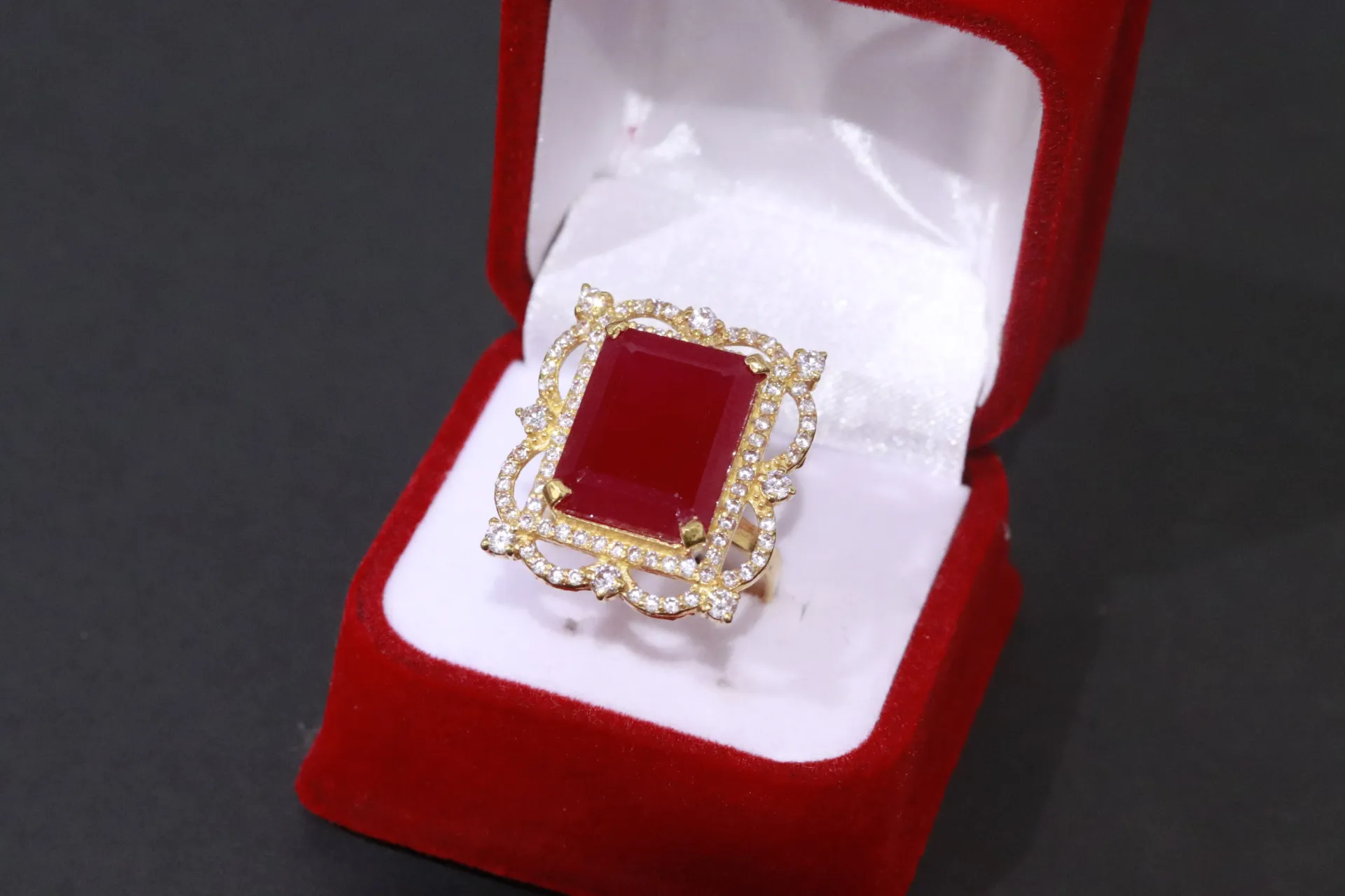 [10334] 22k Ring