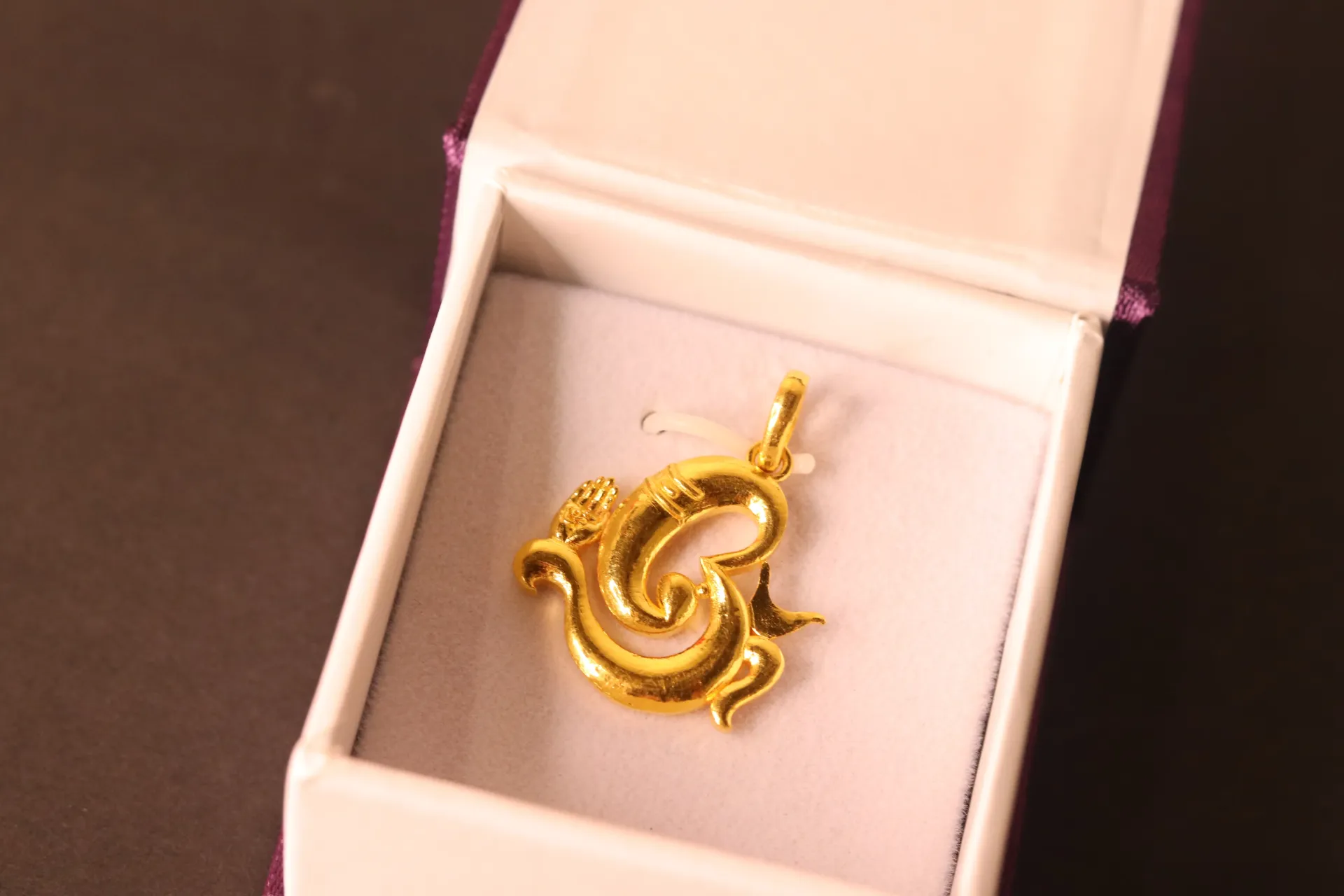 [10610] 24k Ganesh Ji Pendant