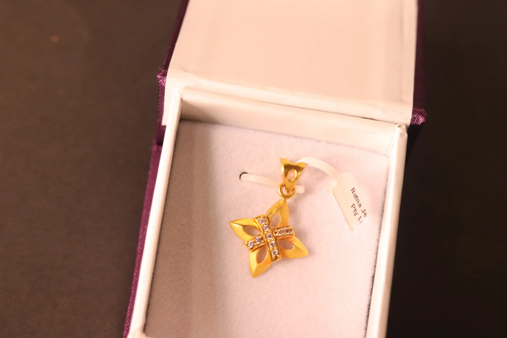 [10628] 22k Pendant