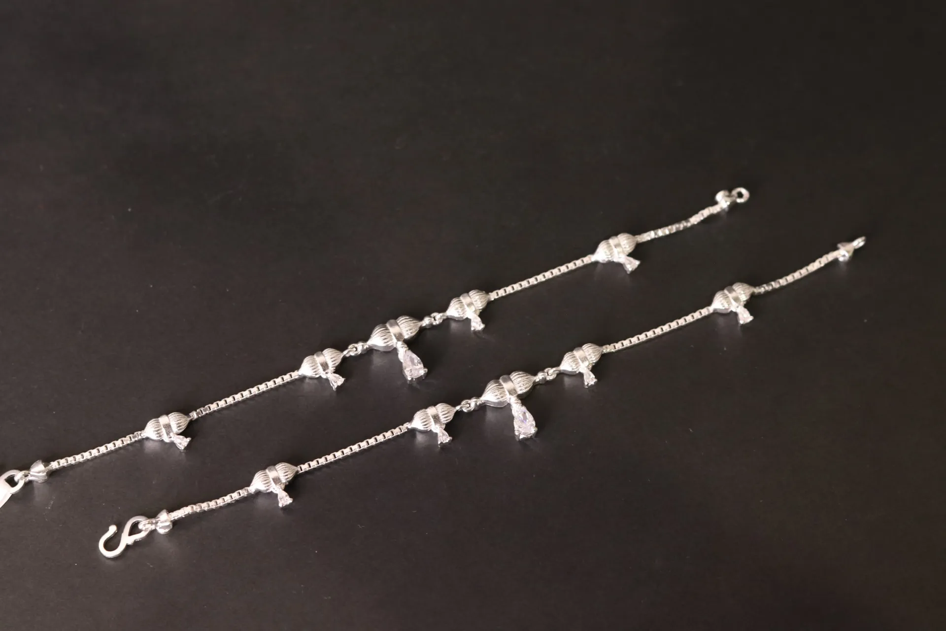 [10673] Silver Kids Pauju (Anklet)