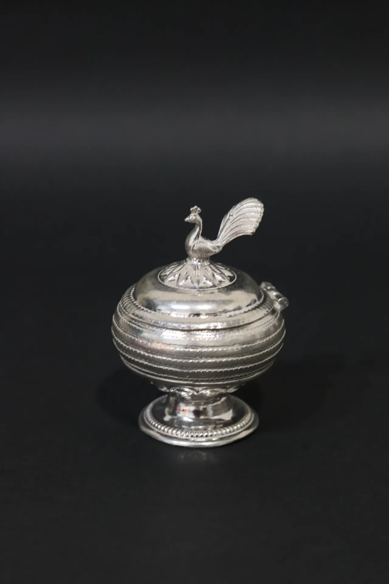 [10685] Silver Sindoor Box
