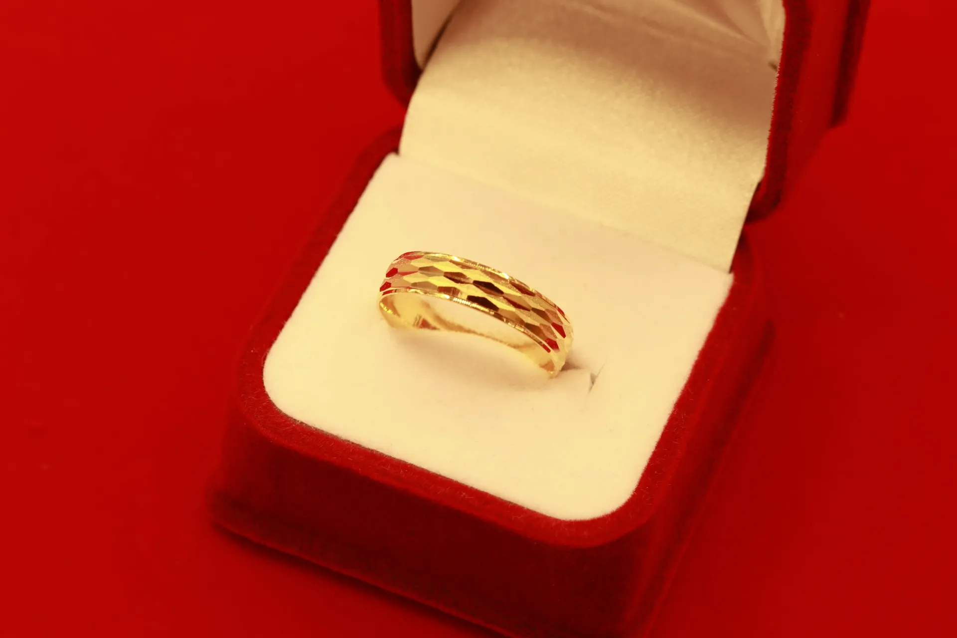 [10075] 22k Gold Band