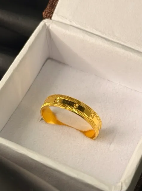 [10887] 22k Gold  Ring