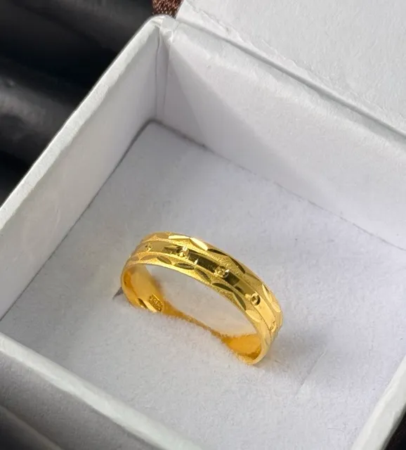 [10889] 22k Gold  Ring
