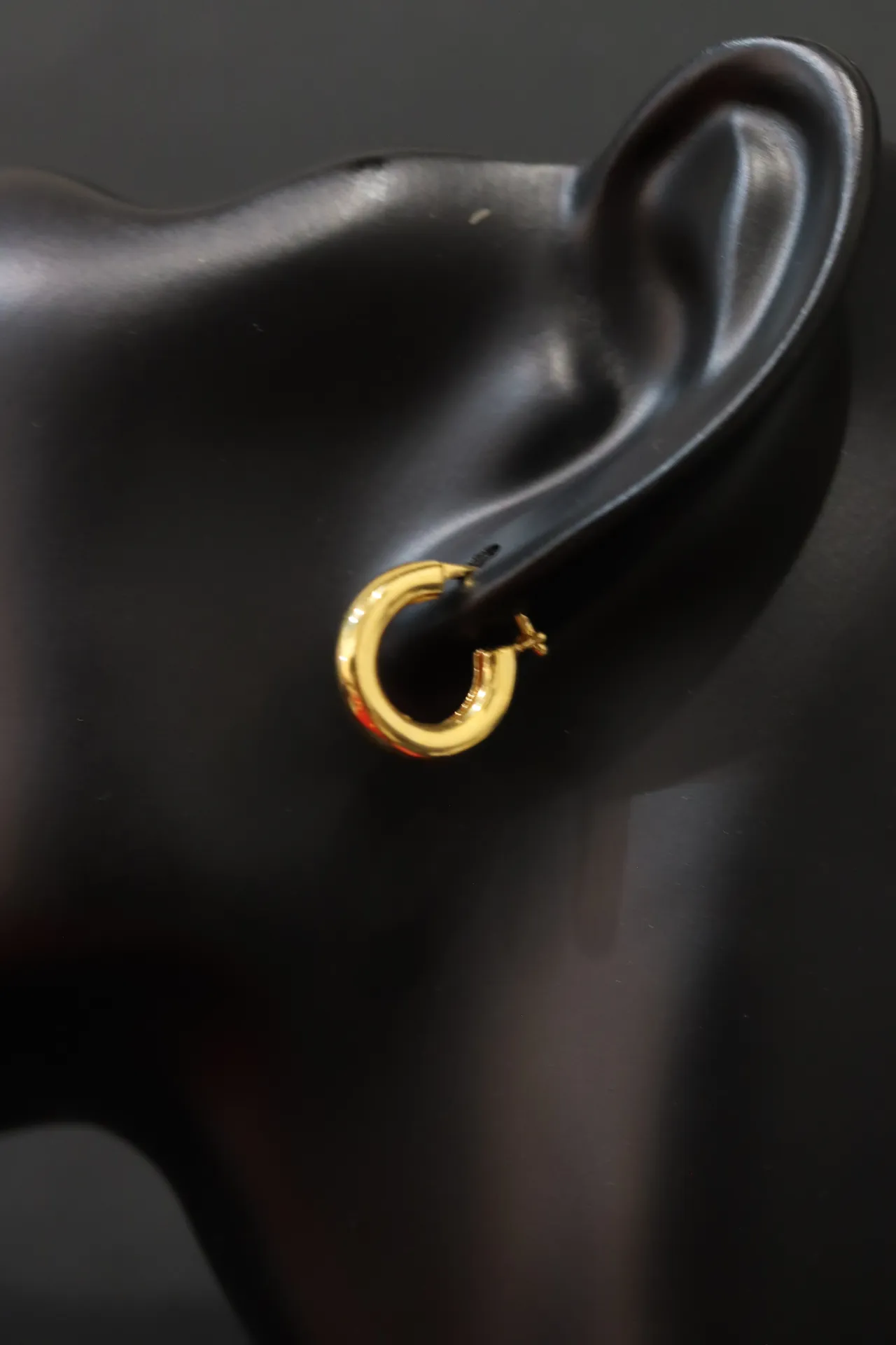 22k Gold Earring