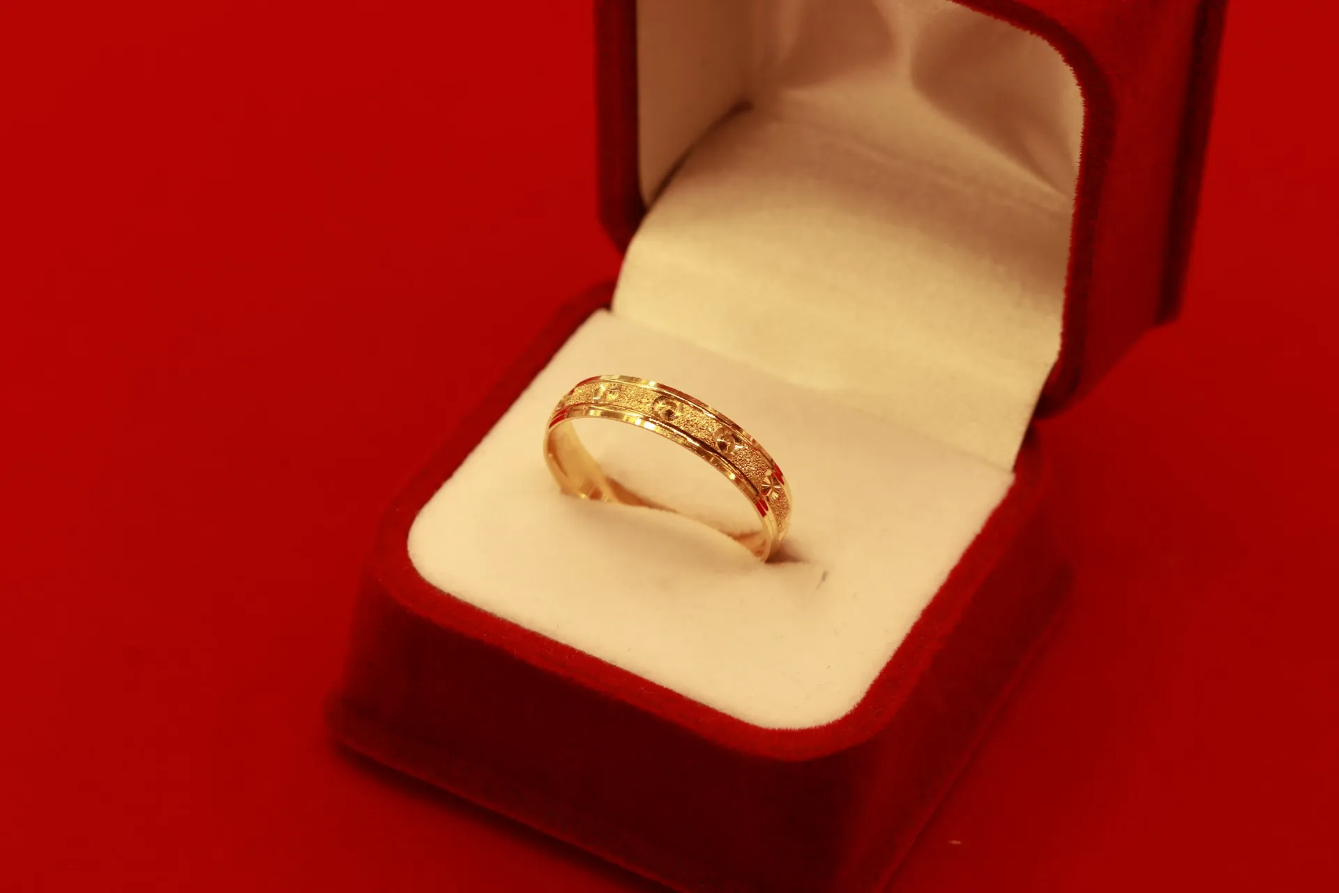 22k Gold Band