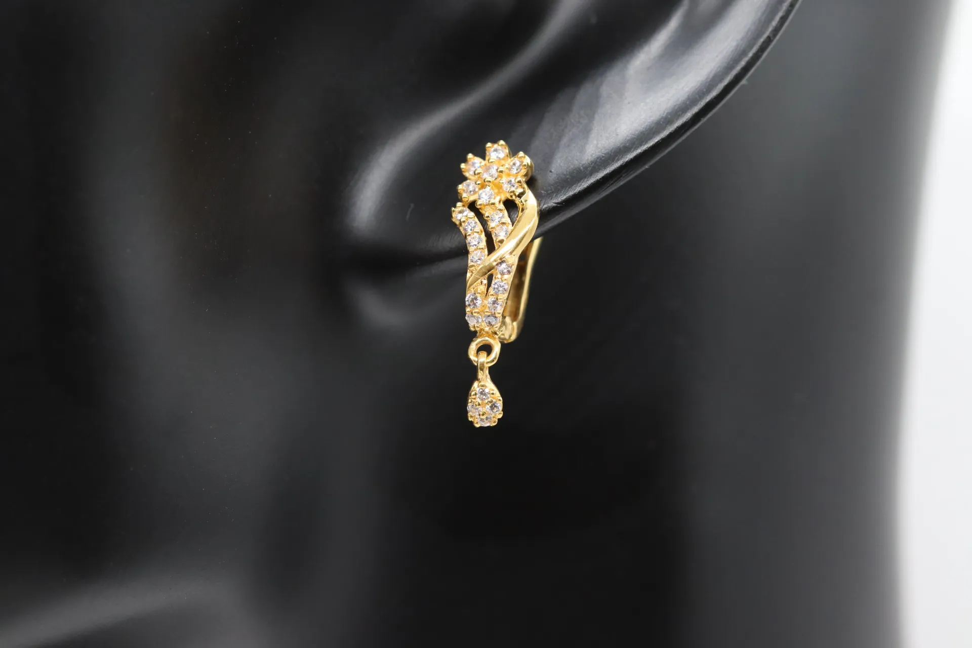 22k JULIE EARRINGS