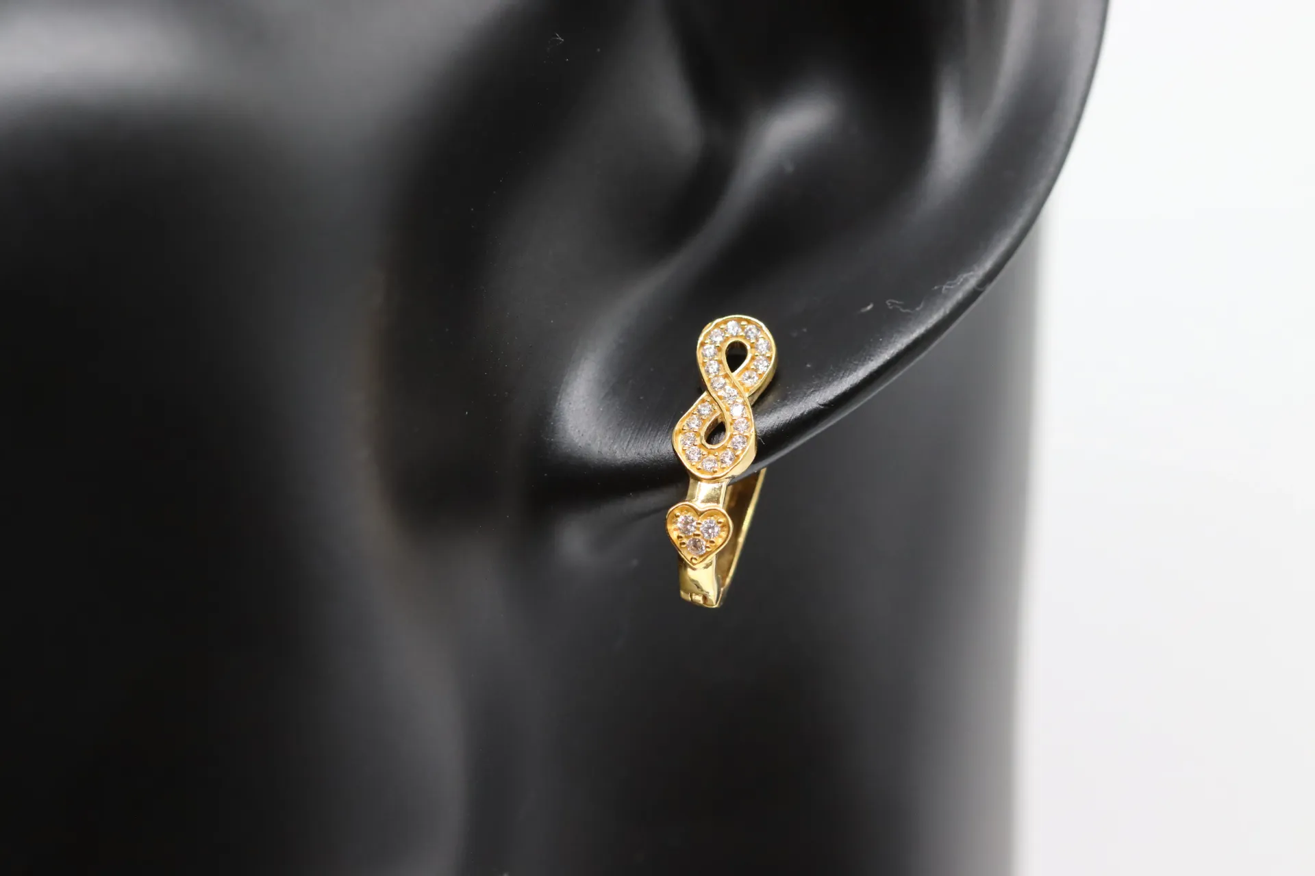 22k Julie Earrings
