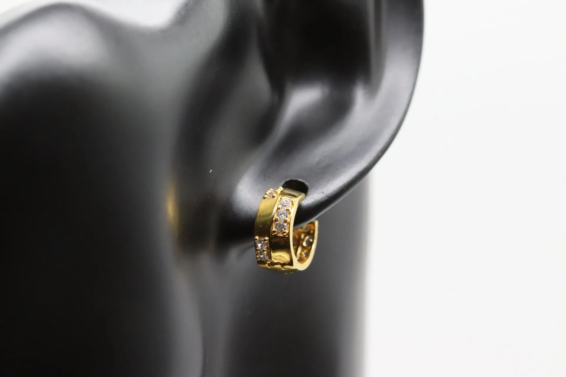 22k Julie Earrings