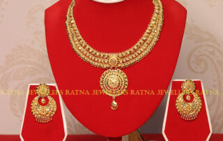 gold necklace sets for women