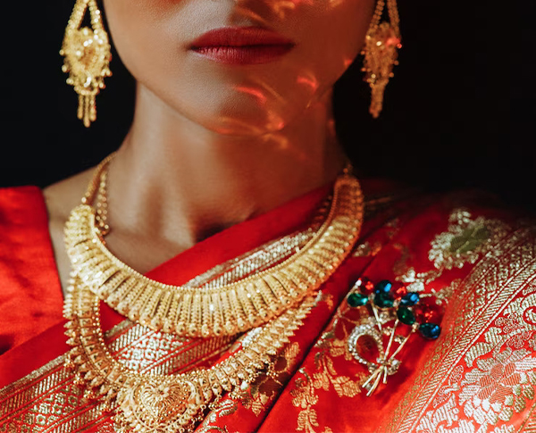 Local style: Nepal's fashionable jewelry